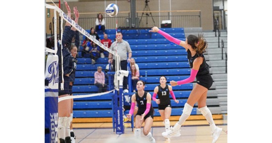 MCC Volleyball sweeps Otero for homecoming